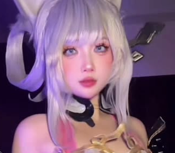 Cosplay nhảy lắc hông “xin bùa lợi”, hot girl khiến vô số anh em game thủ sẵn sàng “nhận thua”
