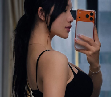 Bác bỏ quan điểm “mặc váy khó coi”, nữ vận động viên thể hình trực tiếp “thị phạm” khiến anh em game thủ điêu đứng