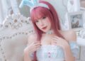 Chán nấu ăn, UNa To Uyen cosplay thành cô thỏ xinh đẹp “hớp hồn” anh em game thủ