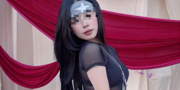 Ăn mặc phản cảm đi lễ cưới, hot girl khiến người xem phẫn nộ vì thiếu tinh tế