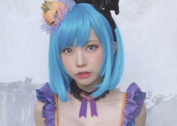 Thu nhập 16 tỷ/năm của “thánh nữ” Enako gây tranh cãi, nữ coser lên tiếng phản pháo