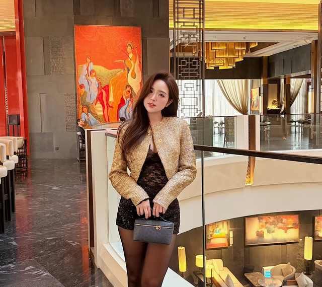 Hết Tết, hot girl Lê Phương Anh lên đồ “xả ảnh” khiến CĐM đứng ngồi không yên