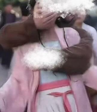 Lợi dụng kịch bản để ‘giở trò’, cộng đồng mạng phẫn nộ đòi tẩy chay!