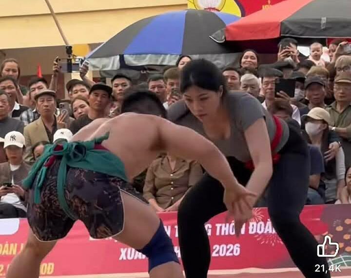 ‘Cá kiếm’ 50 triệu mùa hội, gu bạn trai lại cực gây sốc!